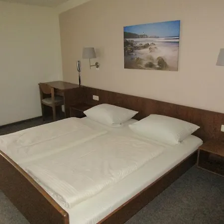 מלון Gruener Jaeger